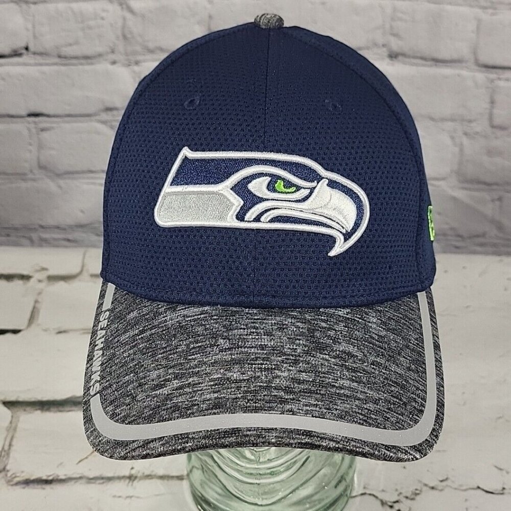 New‎ Era NFL Seattle Seahawks Fitted Hat Size Med-Large